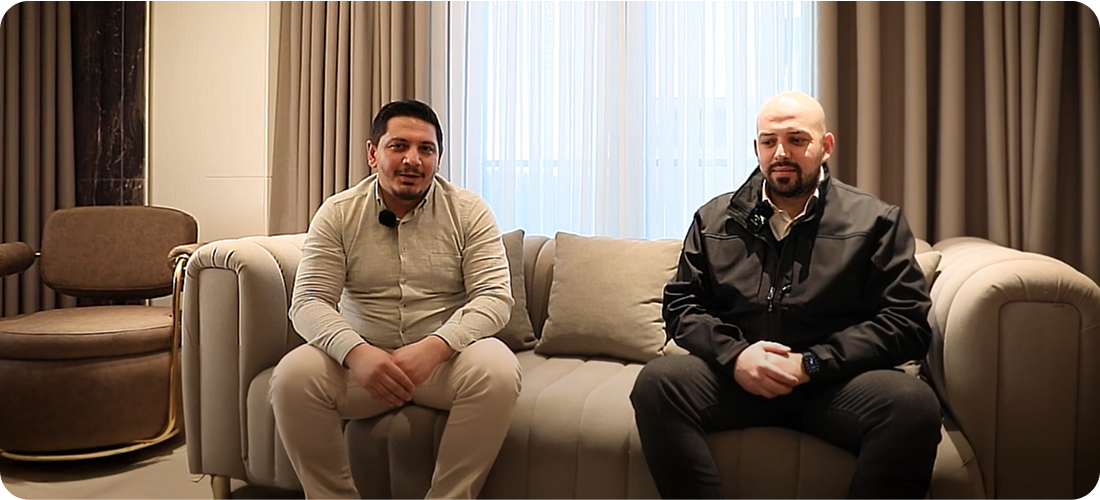 إنجاز استثنائي في التصميم والإكساء! خلال وقت قياسي، سلمنا شقة متكاملة بتفاصيل فاخرة وجودة عالية، لنحقق رضا العميل بأعلى المعايير. شاهدوا النتيجة!